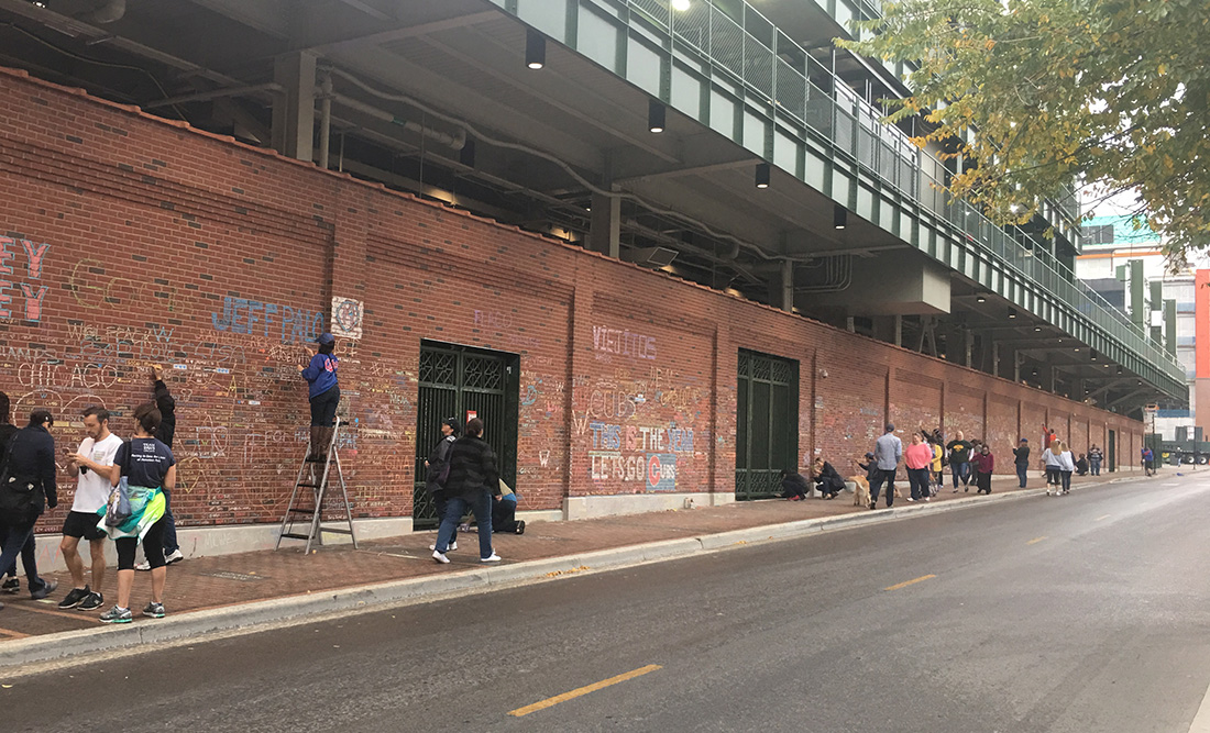 SEE IT: Cubs fan gets Wrigley Field marquee tattooed on his head – New York  Daily News