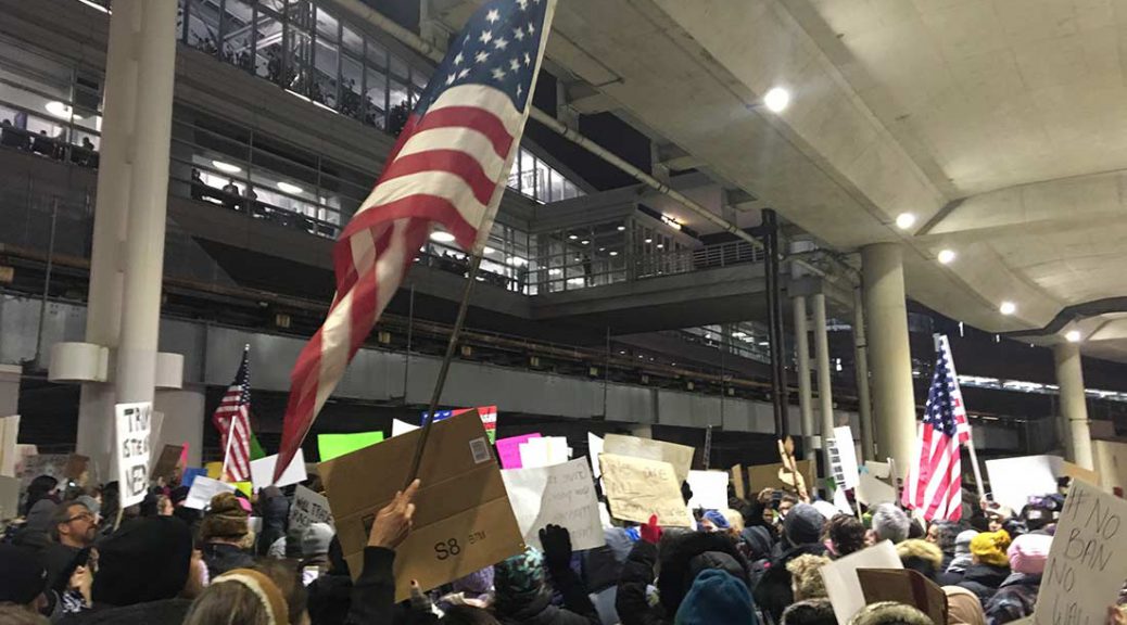 ‘Refugees are here’ Chicagoans protest immigration ban at O