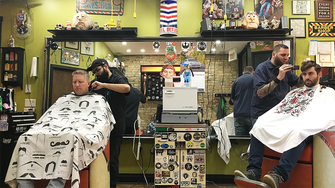 Johnny Lopez (left) and Pete Huels work at Pete’s Barber Shop. (Shen Lu/MEDILL)